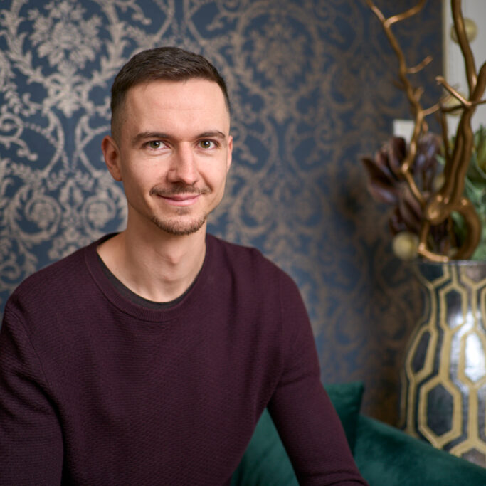 Dr. Temesvári Zalán